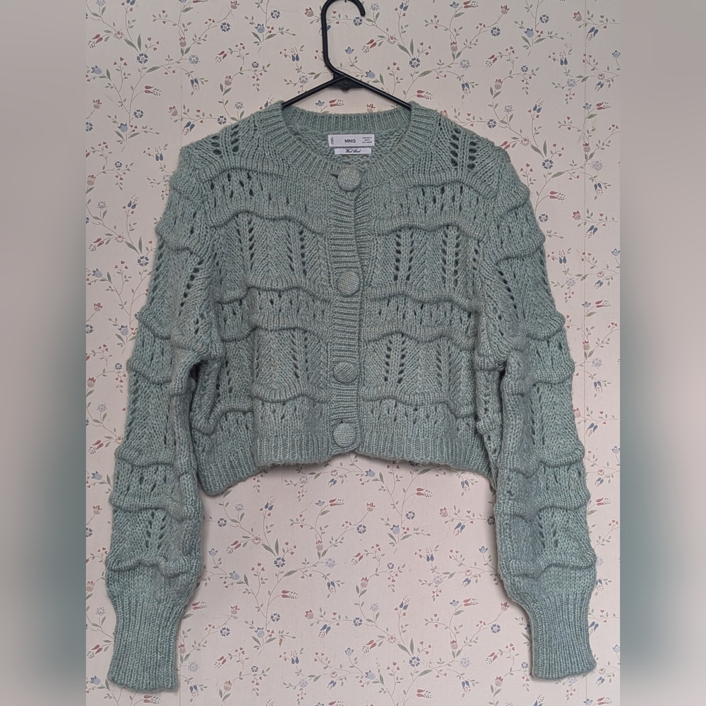 MNG Mango M Sweater Crop Top Mint Green Knit Wool Blend  Trendy